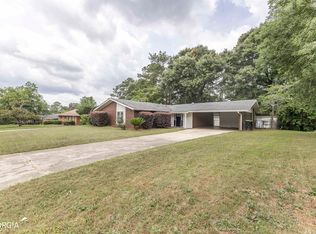307 Forest Hill Dr, Warner Robins, GA