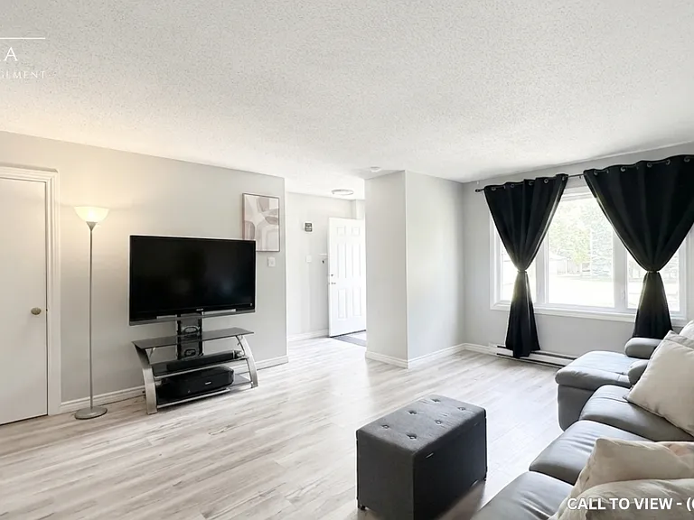 690 Little Grey St #142 — Photo 3