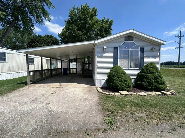 1600 Riverdale Rd #50, Rock Falls, IL 61071
