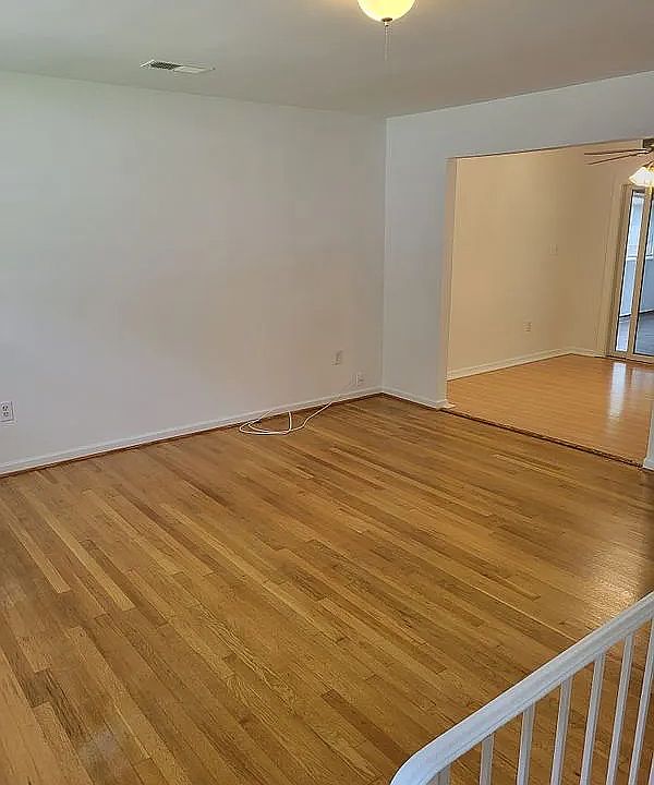 1st image of 13416 Hillendale Dr