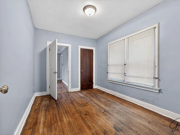 12875 Steel St — Photo 16