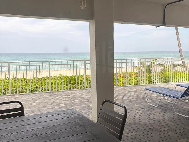 3215 S Ocean Blvd #402 — Photo 33