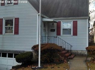 798 Elizabeth St #1, Ridgefield, NJ 07657