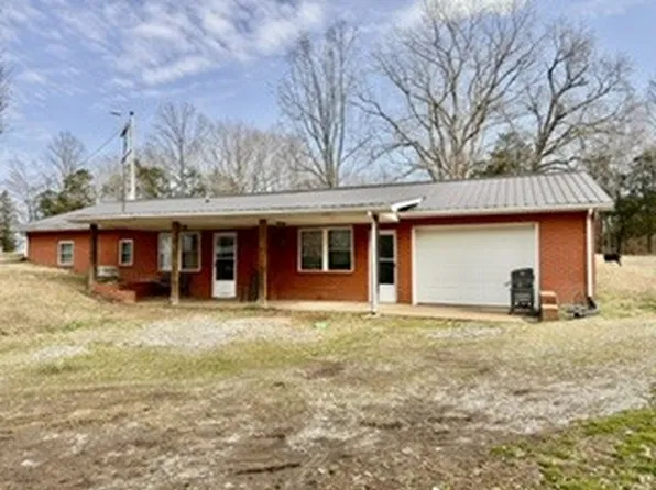 1245 Beech Grove Rd, Lafayette, TN 37083