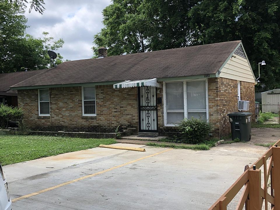 1st image of 111 W Gage Ave