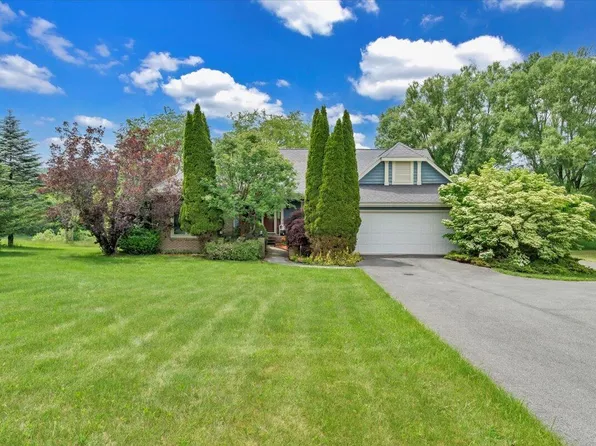 2747 Fairview Rd, Lewisburg, WV 24901