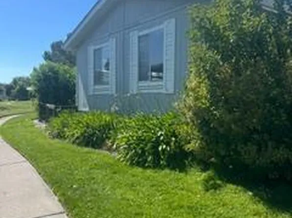 33 chestnut Court, Rohnert Park, CA 94928