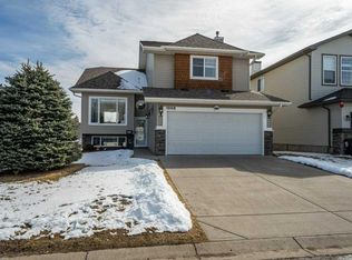 1008 W Highland Green Dr NW, High River, AB T1V 1V8