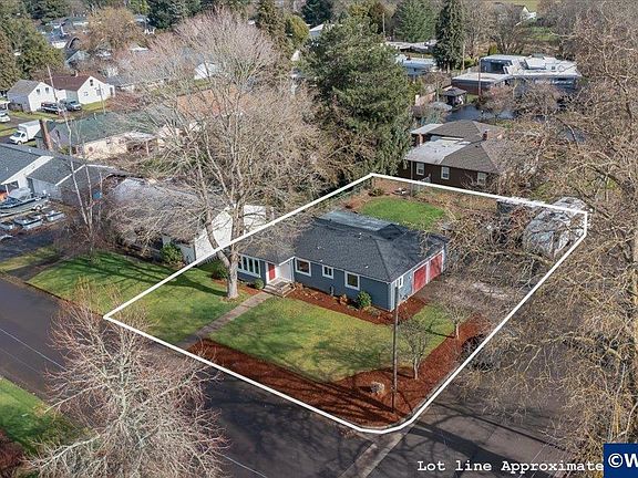 2nd image of 491 Cleveland St