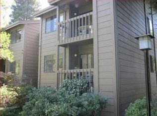 938 Clark Ave APT 21, Mountain View, CA 94040