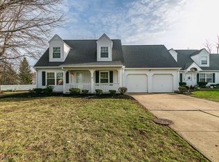 7034 Cobblestone Ln, Mentor, OH 44060