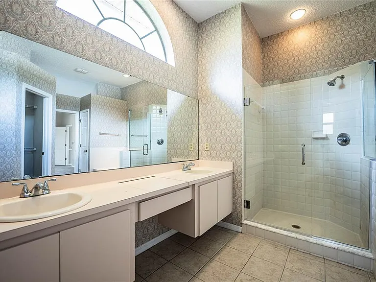 2326 Deerbrook Dr — Photo 42