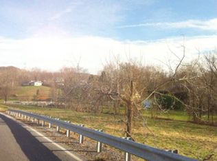 870 Clifton Heights Rd APT 4, Hummelstown, PA 17036