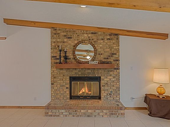 9000 Liberty Dr NE-7