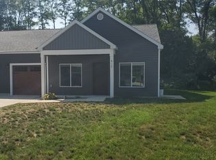 812 E North St, Greenville, MI 48838