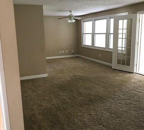 2nd image of 451 Sunnycliff Pl