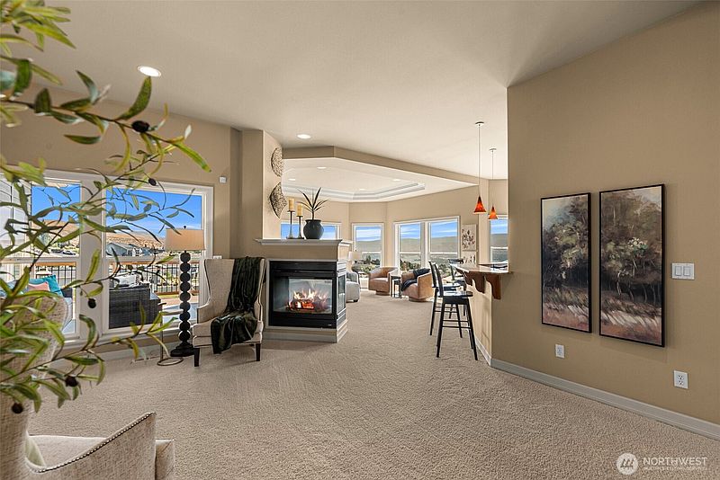 3rd image of 110 Pheasant Canyon Court