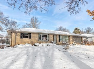 2148 Patty Ln, Green Bay, WI 54304