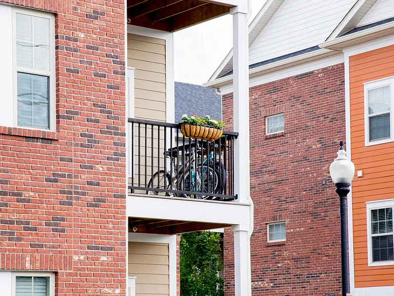 Monon Place II (Modern), Managed by Buckingham Monon Living — Photo 9