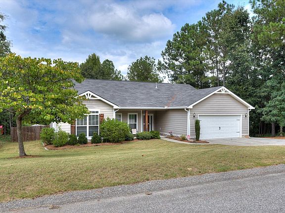 3rd image of 355 Foxchase Cir