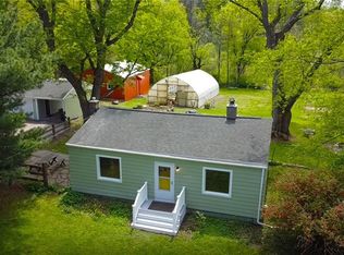 1290 W Blood Rd, East Aurora, NY 14052