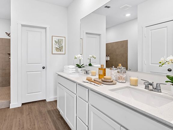 5th image of 656 Waymaker Way