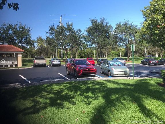 2nd image of 643 Vista Isles Dr APT 1815