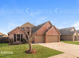 12001 SW 18th St, Yukon, OK 73099