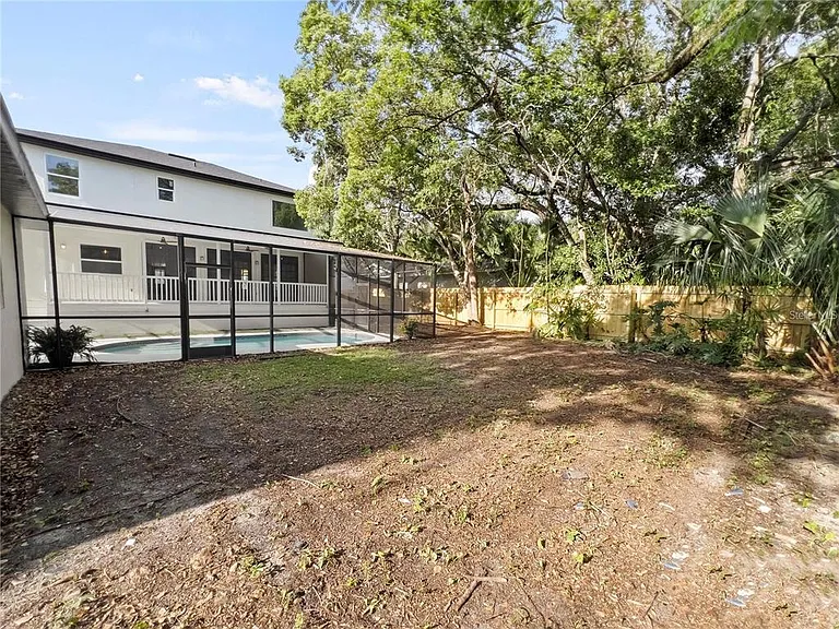 1368 Hibiscus Ave — Photo 43