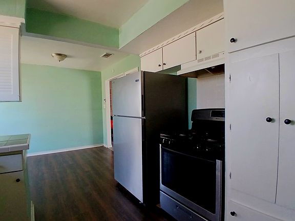 5th image of 6811 Marla Dr