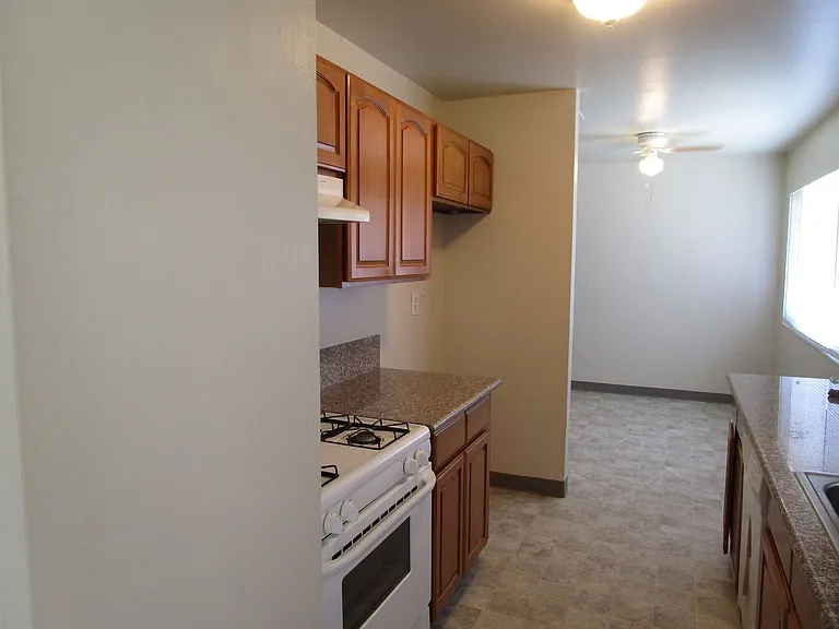 124 San Carlos Ct — Photo 7