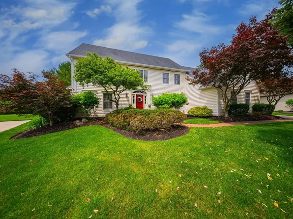 5652 Fawnbrook Ln, Dublin, OH 43017
