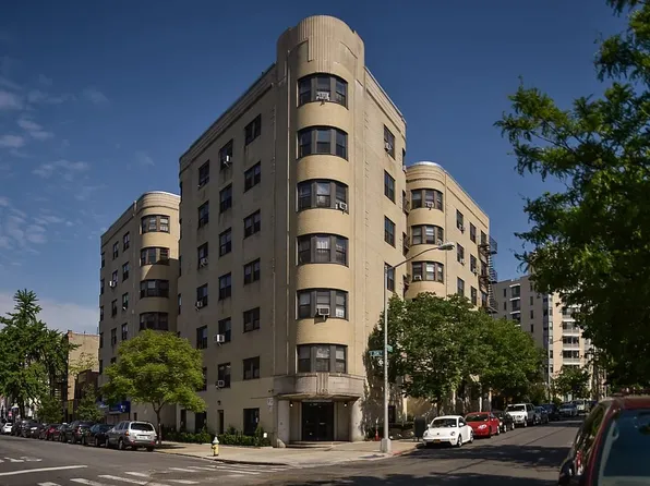 190 E Mosholu Pkwy S APT 4G, Bronx, NY 10458