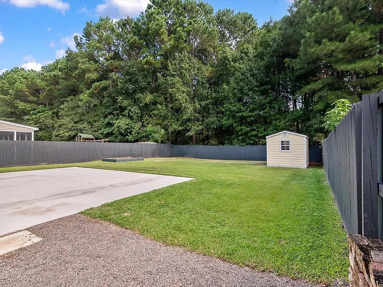 1344 Palm Cove Dr — Photo 27