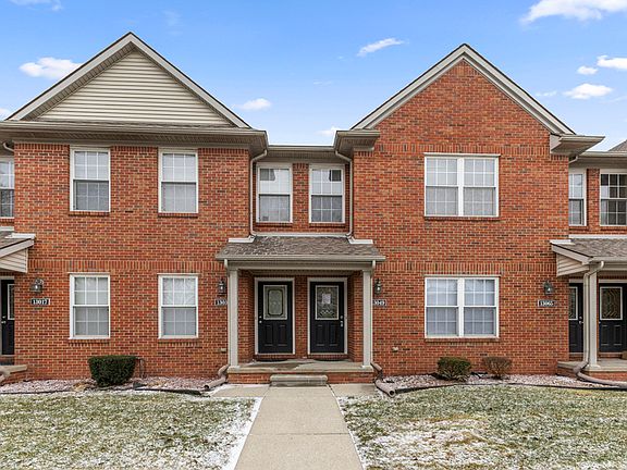 2nd image of 13049 Turnberry Ct