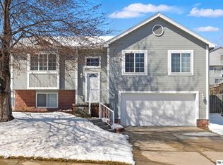 18014 Margo St, Omaha, NE 68136