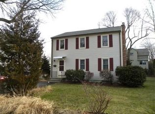 38 Cummings Rd, Newton, MA 02459
