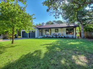 812 East Dr, Edmond, OK 73034