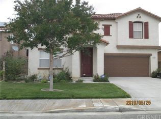 27979 Langley Pl, Castaic, CA 91384