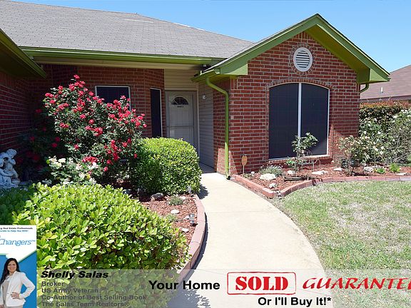 3rd image of 3305 Southhill Dr