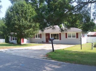 1078 Old Smith Chapel Rd, Mount Olive, NC 28365