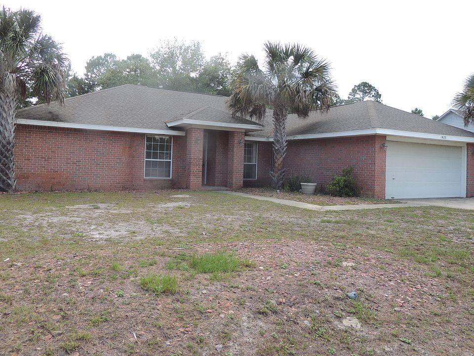 1st image of 1923 Coral St