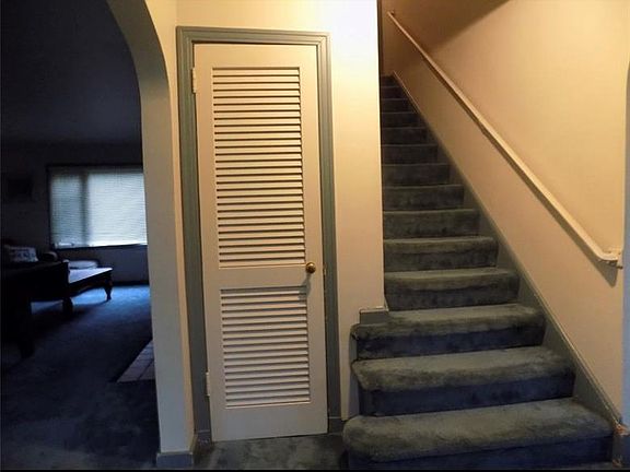 3rd image of 111 Northmont St