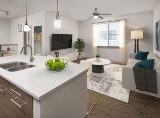 Camden Chandler, Chandler, AZ 85286