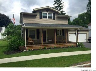 11 William St, Dansville, NY 14437