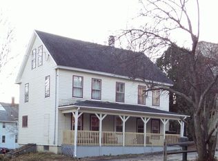 6 Stoddard Ct, North Brookfield, MA 01535