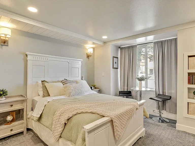 2105 Prospector Ave #208 — Photo 3