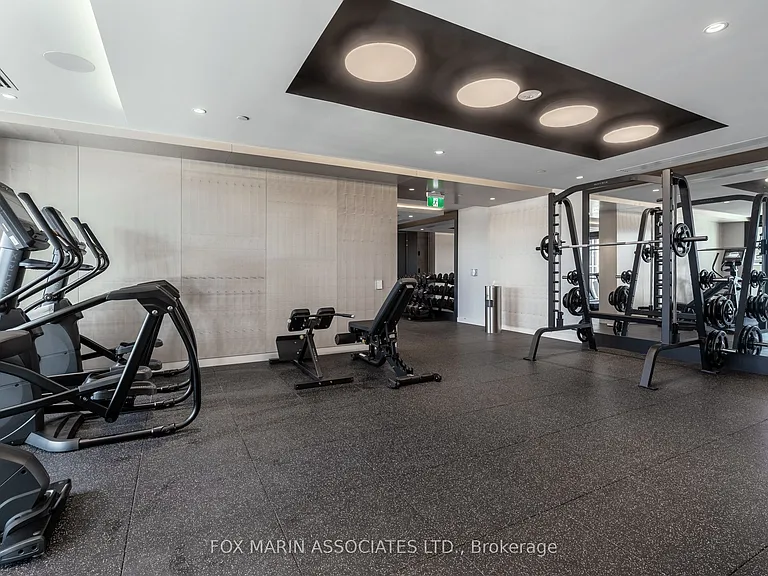 858 Dupont St #806 — Photo 28