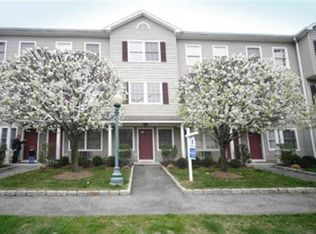 42 3rd St, Stamford, CT 06905