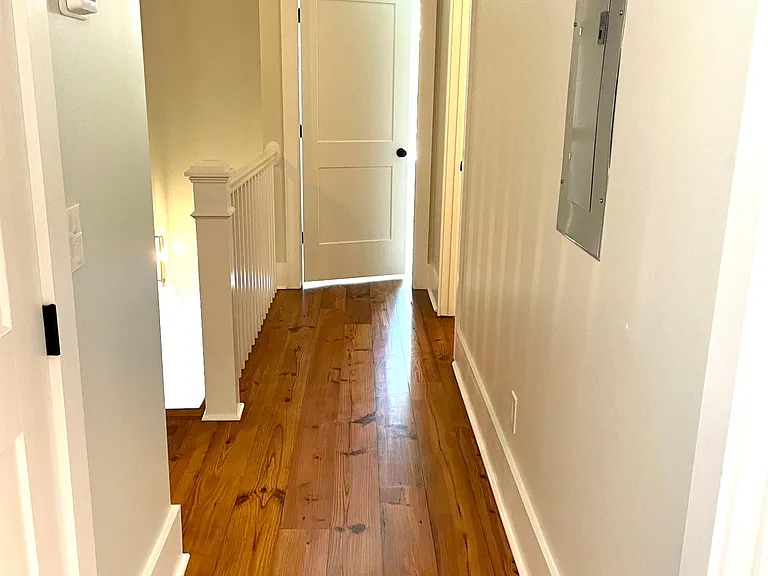 549 E Gwinnett St — Photo 12